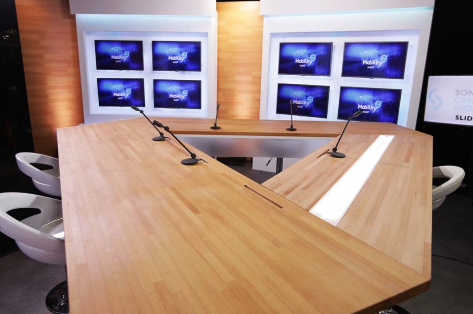Desk bois